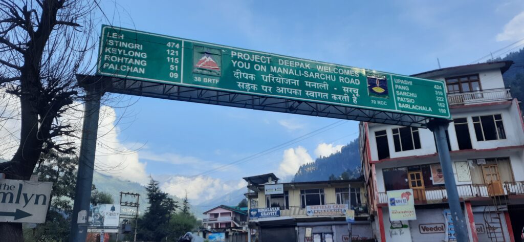 Signboard showing distance of Leh